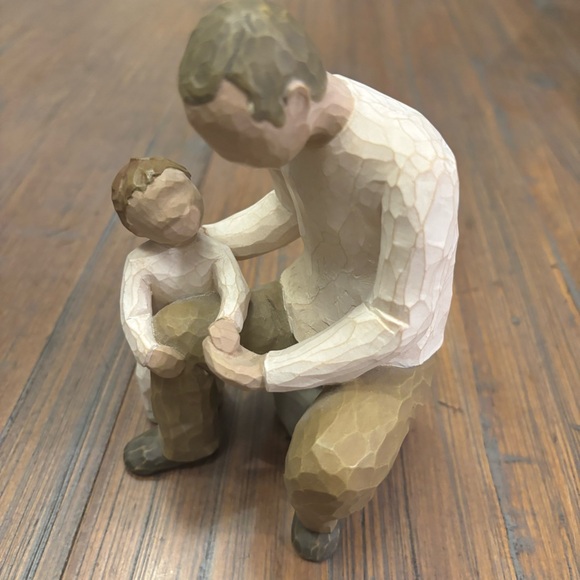 Willow Tree Grandfather and Grandmother figurine set - Picture 12 of 16